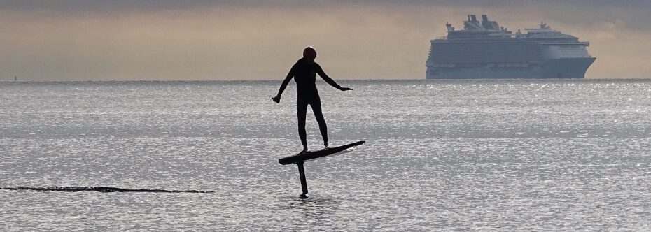 Efoiling on the water