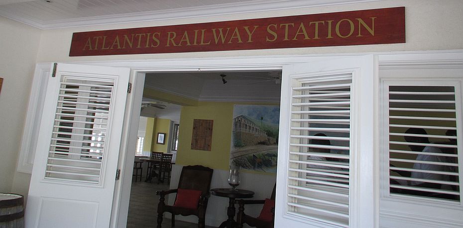 Atlantis Hotel Train Station