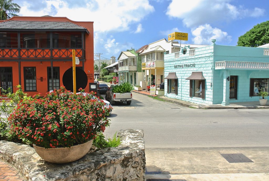 Barbados tourism reopening - Holetown boutiques and restaurant s and the renowned limegrove galleries cinema and stores are open now!