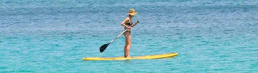 🏄🏽‍♀️ Paddle Boarding