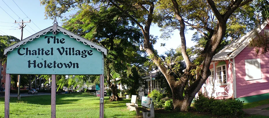 Sign welcoming visitors to The Chattel Village