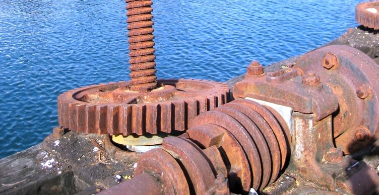 Barbados Screw Dock Mechanism