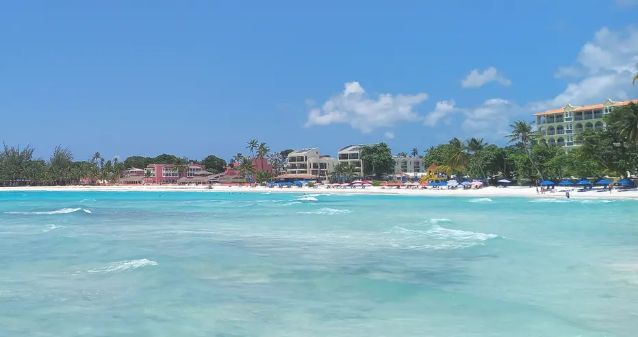 Beachfront accommodation along Dover Beach in The Gap